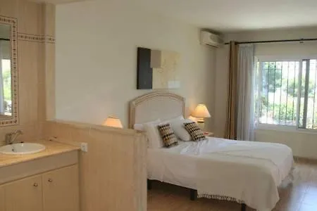 Miraflores Spacious Garden House Mijas Near Ir33