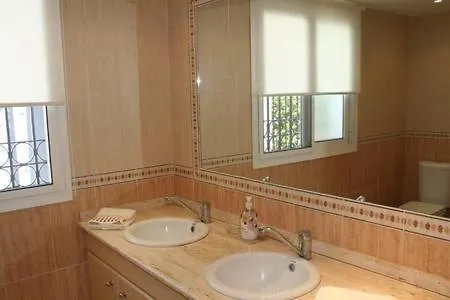 Miraflores Spacious Garden House Mijas Near Ir33