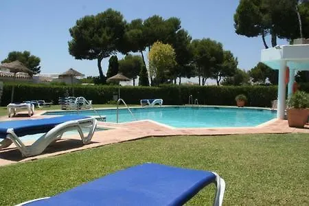 Miraflores Spacious Garden House Mijas Near Ir33 Sitio de Calahonda